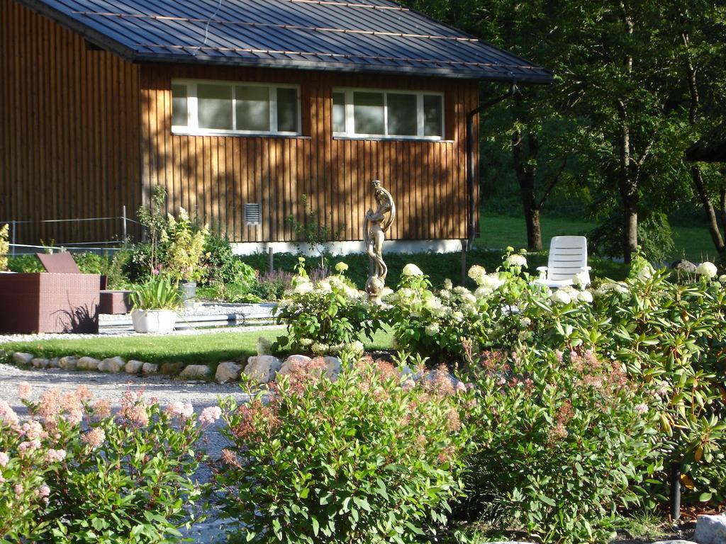 Haus Telisia Apartman Klosterle am Arlberg Kültér fotó